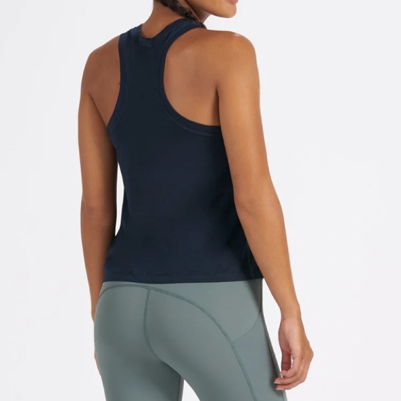 Vuori Mod Tank in black - Picture 8 of 13